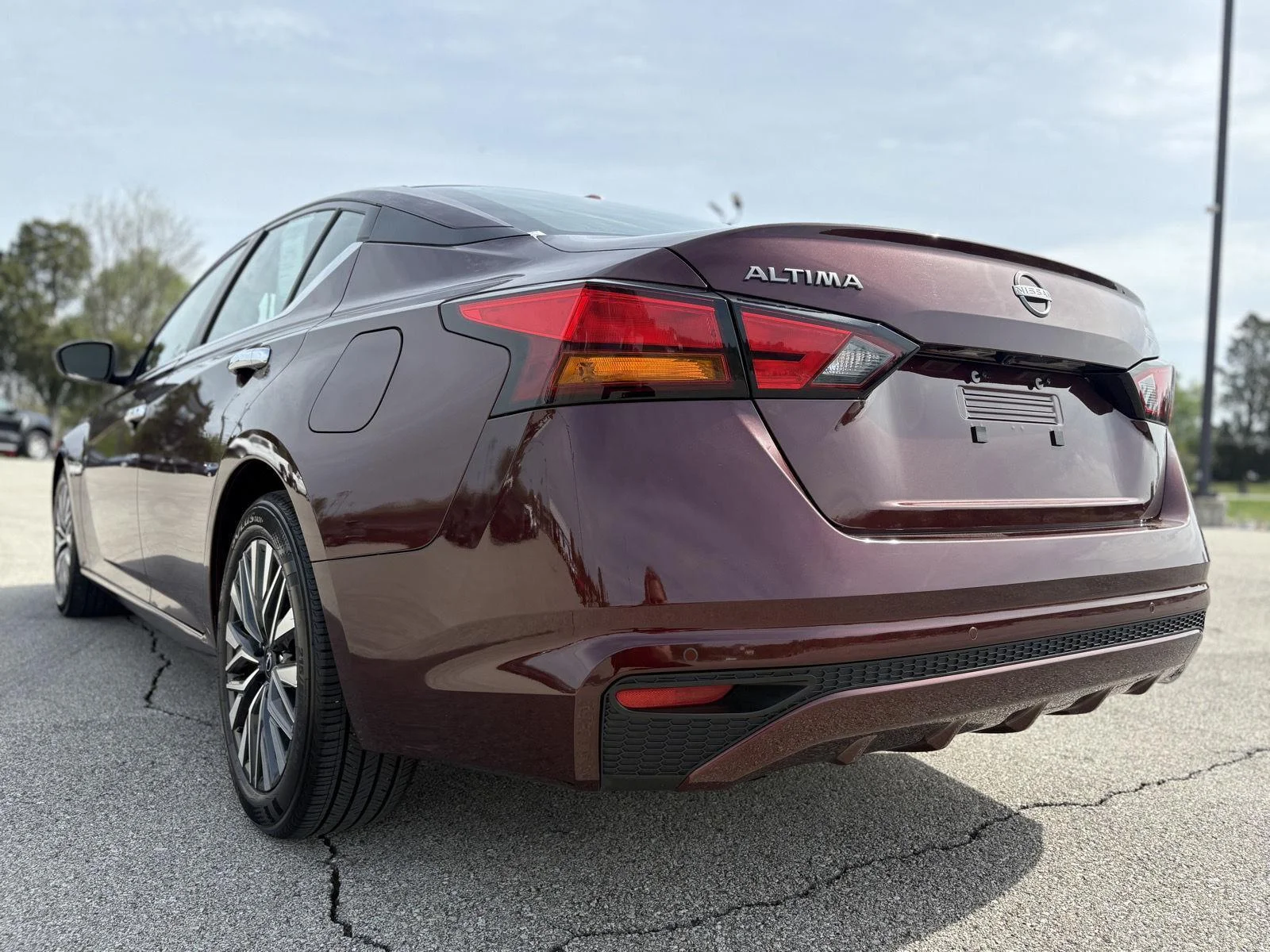 2025 Nissan Altima SV - Photo 19
