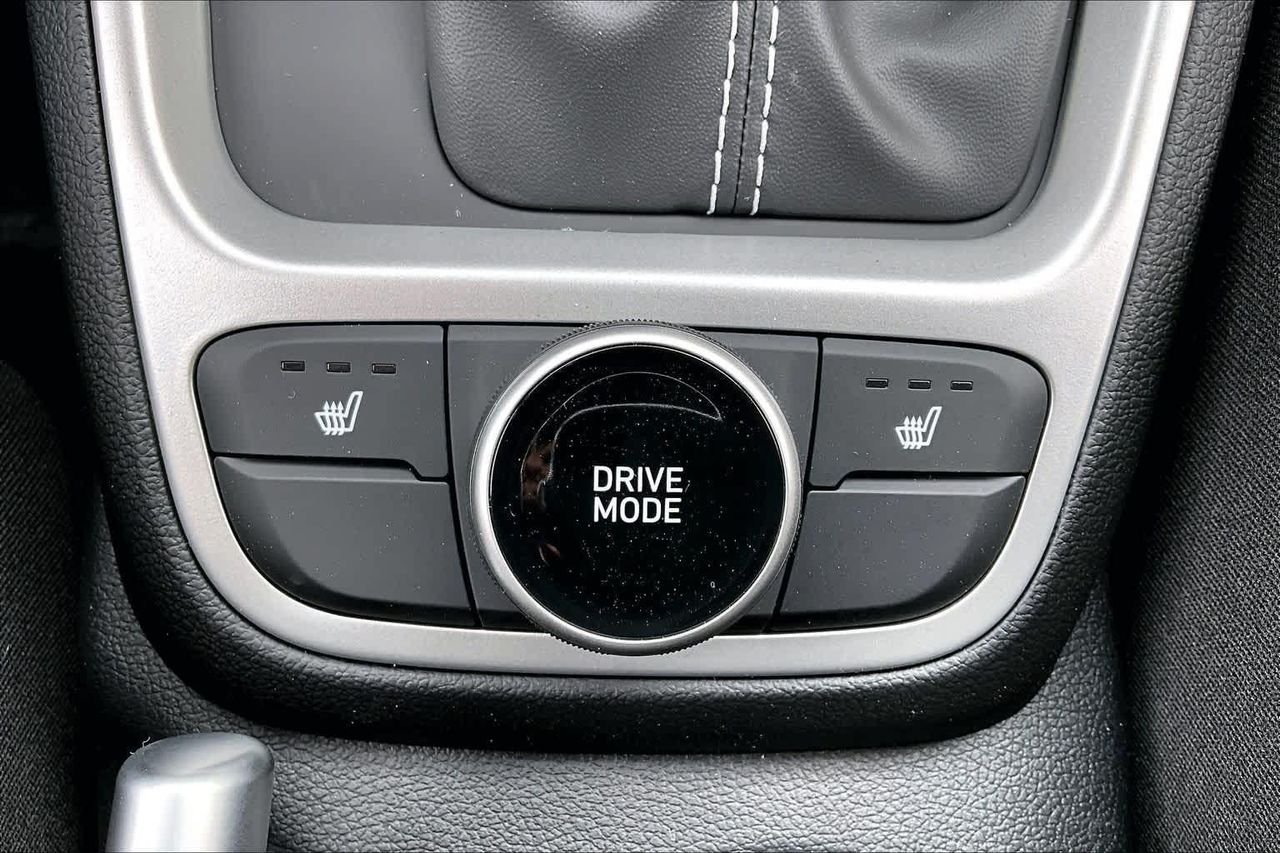 New 2026 Lunar White Hyundai SEL image 20