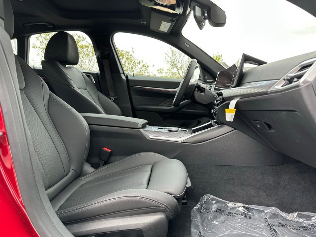 2025 BMW i4 40 - Photo 25