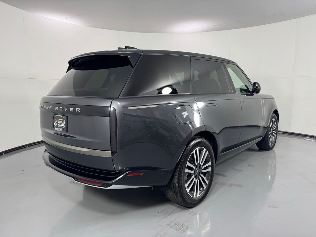 Used 2024 Carpathian Gray Premium Metallic Land Rover SE image 6