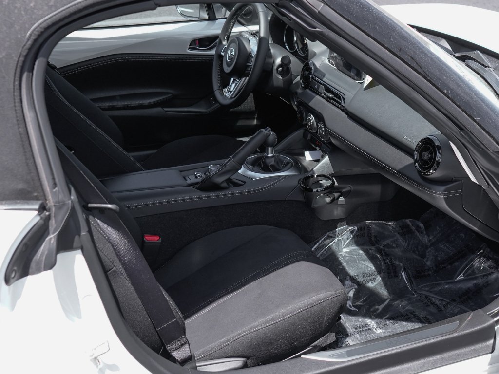New 2026 Snowflake White Pearl Mazda Club image 30