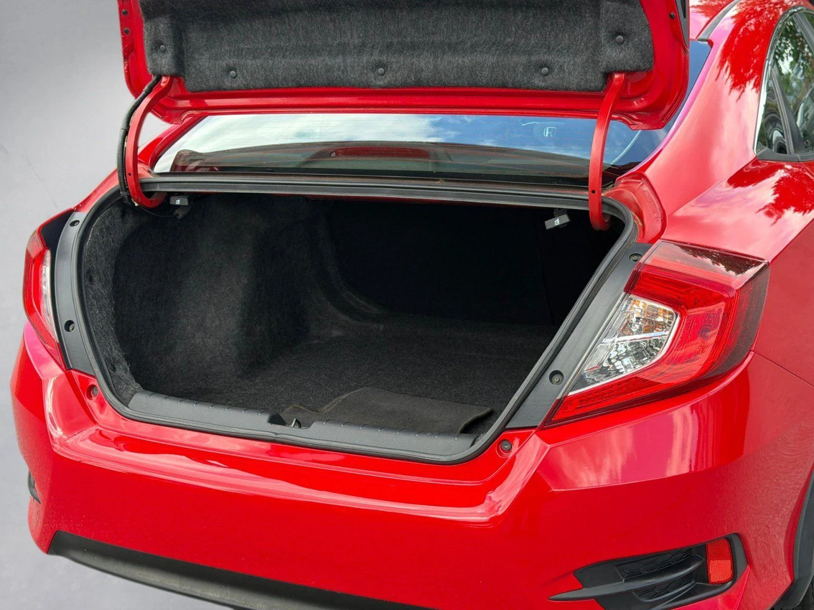 Used 2016 Rallye Red Honda EX image 24