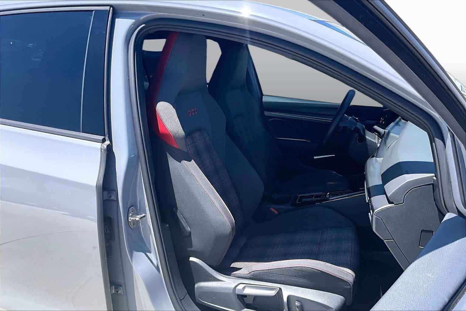 Used 2024 Moonstone Gray Volkswagen S image 9