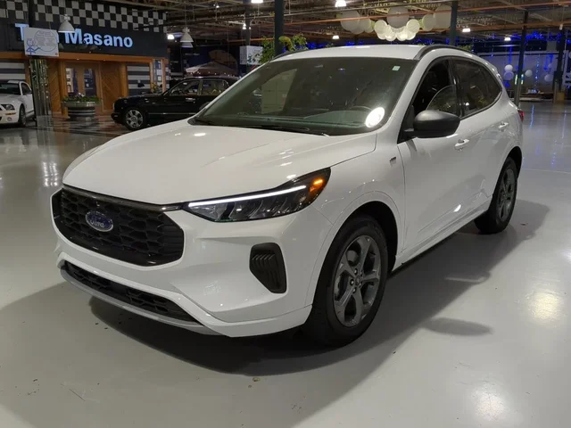2023 Ford Escape ST-Line