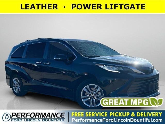 Used 2022 Midnight Black Metallic Toyota  image 1
