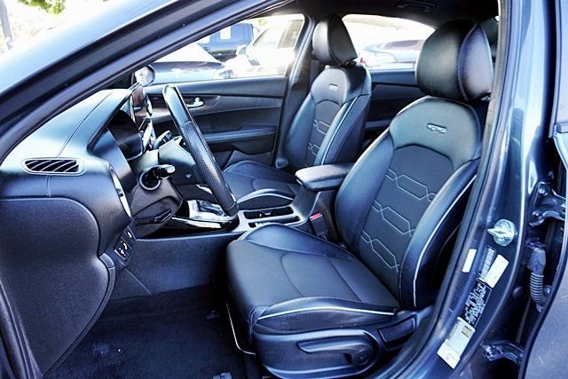 Used 2024 Gray Kia GT-Line image 13