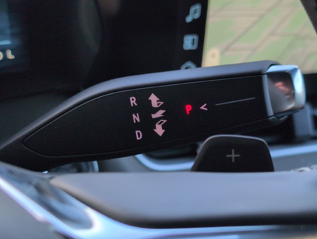 2027 Chevrolet Equinox LT - Photo 21