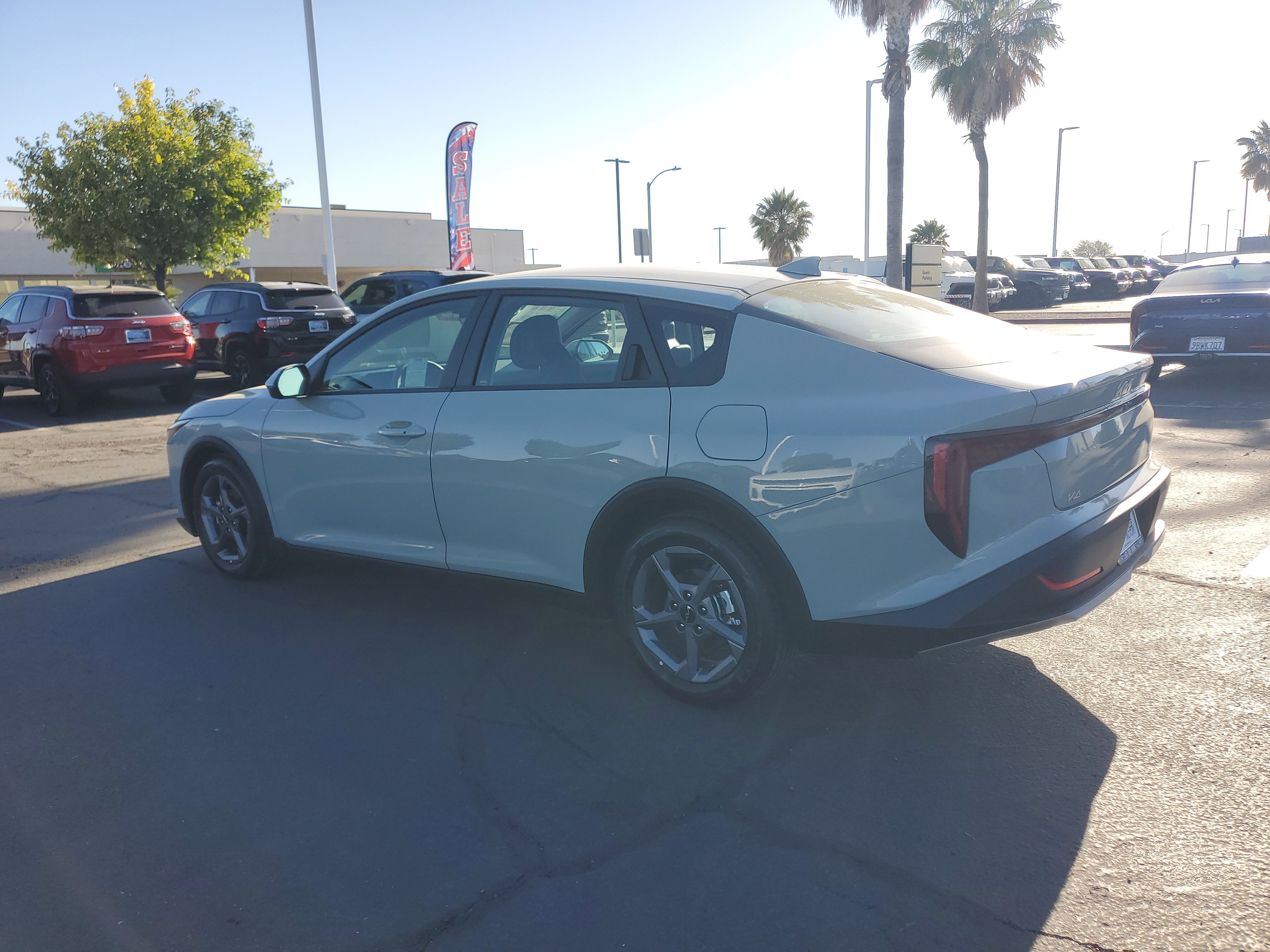 Used 2025 Blue Kia LXS image 5