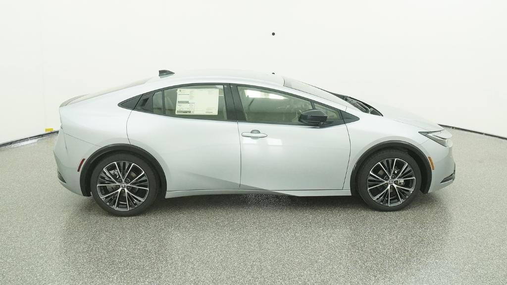 New 2026 Cutting Edge Toyota XLE image 6