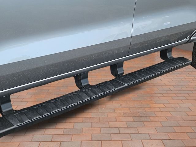 Used 2025 Sterling Gray Metallic Chevrolet Trail Boss image 12