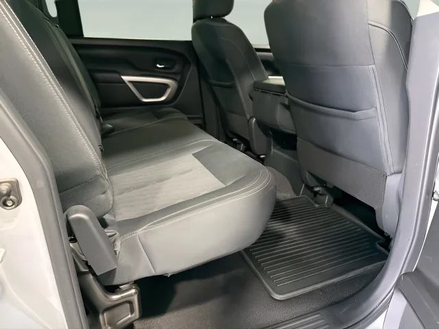Used 2019 Silver Nissan SV image 32