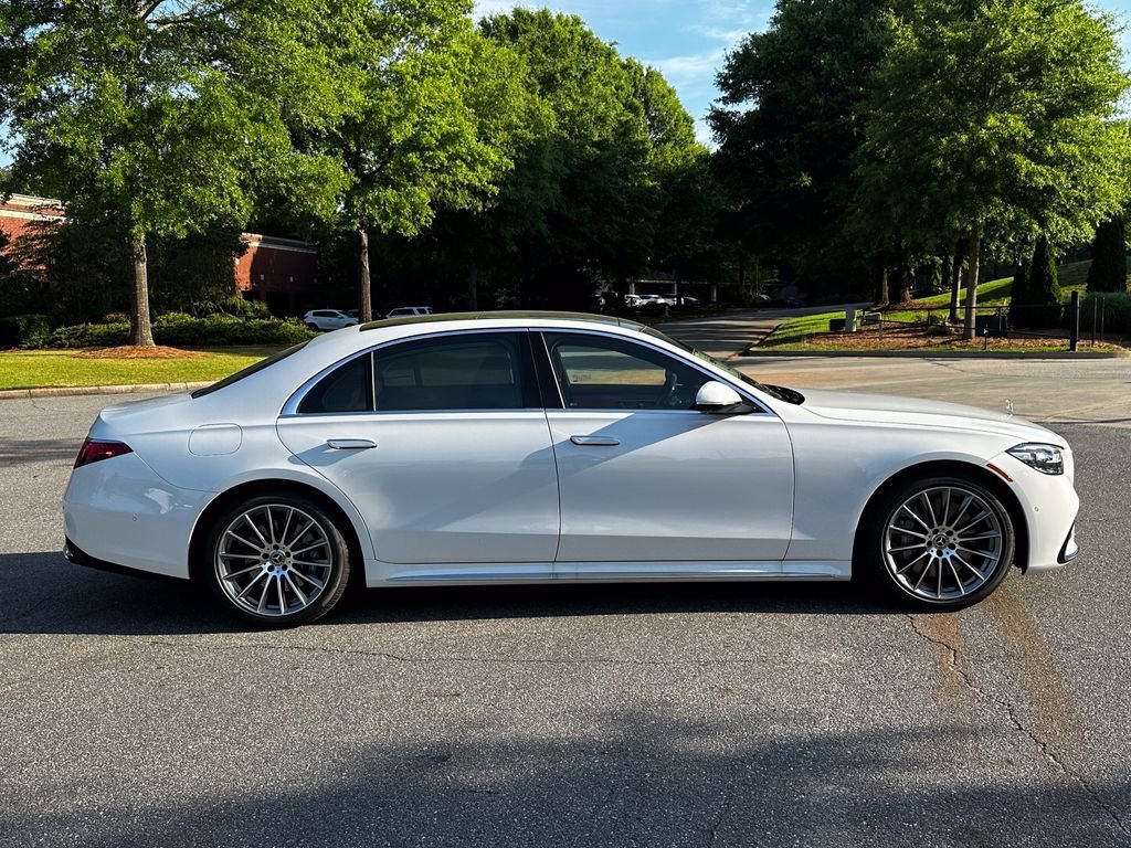New 2026 MANUFAKTUR Moonlight White Metallic Mercedes-Benz S 580 image 47