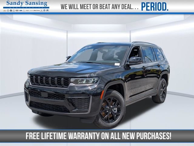 New 2026 Diamond Black Crystal Pearl-Coat Exterior Paint Jeep Altitude image 1