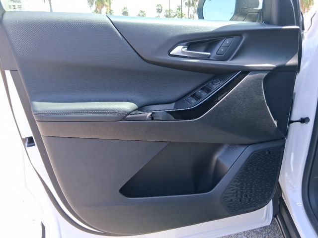 2027 Chevrolet Equinox LT - Photo 13