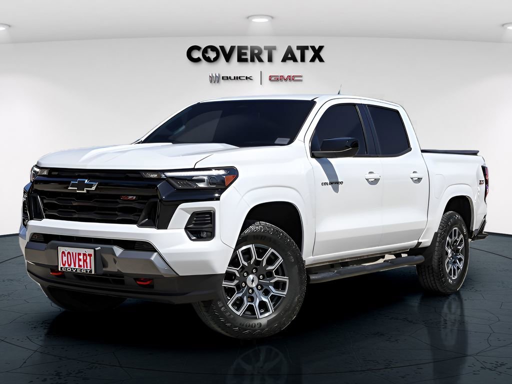 Used 2024 Summit White Chevrolet Z71 image 2