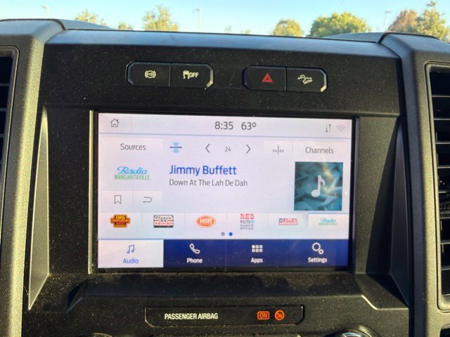 Used 2021 White Ford XL image 17