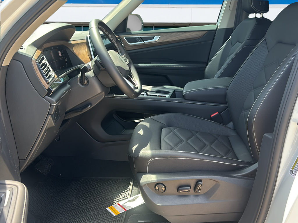 2026 Volkswagen Atlas SE - Photo 21