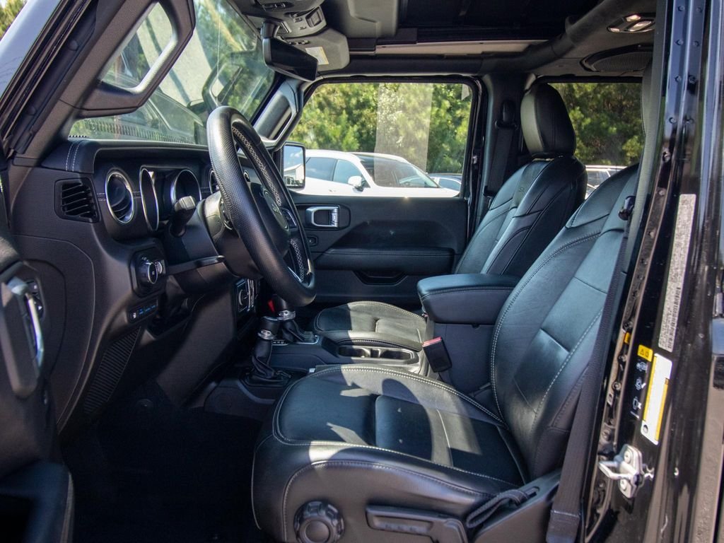 2022 Jeep Wrangler Unlimited Sahara 4XE - Photo 7