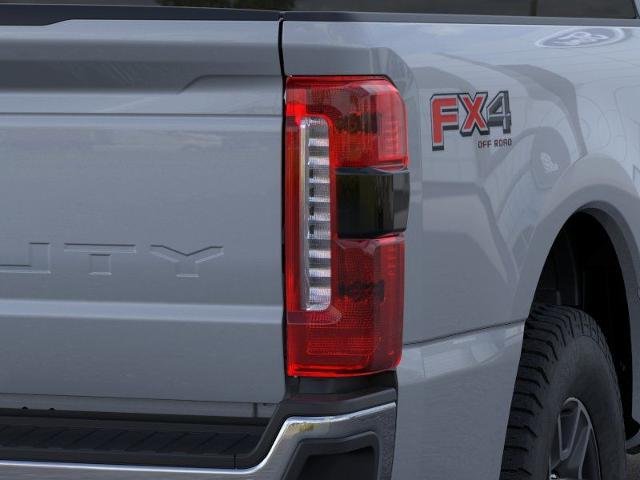 New 2026 Glacier Gray Metallic Tri-Coat Ford F-250® Lariat® image 43