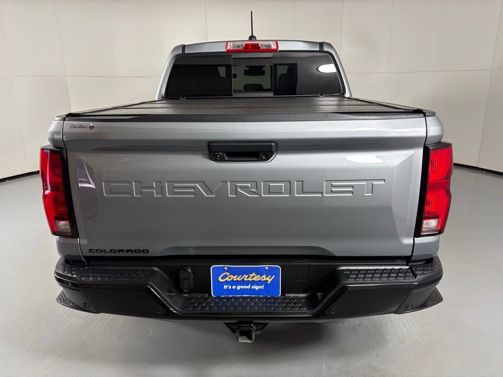 Used 2023 Gray Chevrolet Z71 image 7