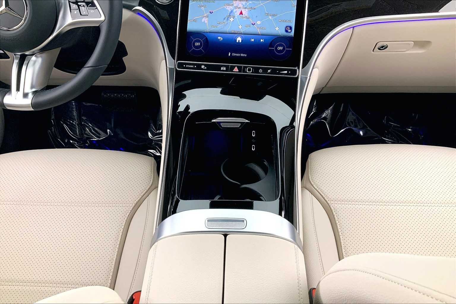 New 2026 Graphite Grey Metallic Mercedes-Benz GLC 300 image 23
