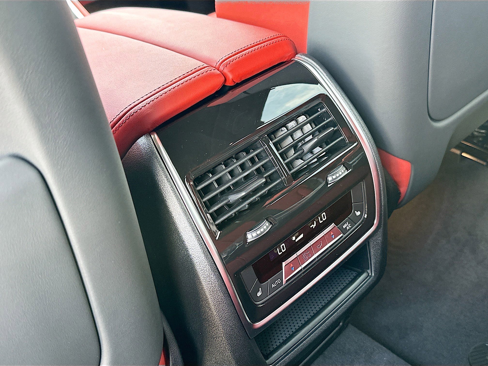 2026 BMW X5 M X5 M - Photo 21