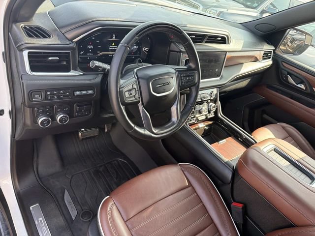 2023 GMC Yukon Denali Ultimate - Photo 24