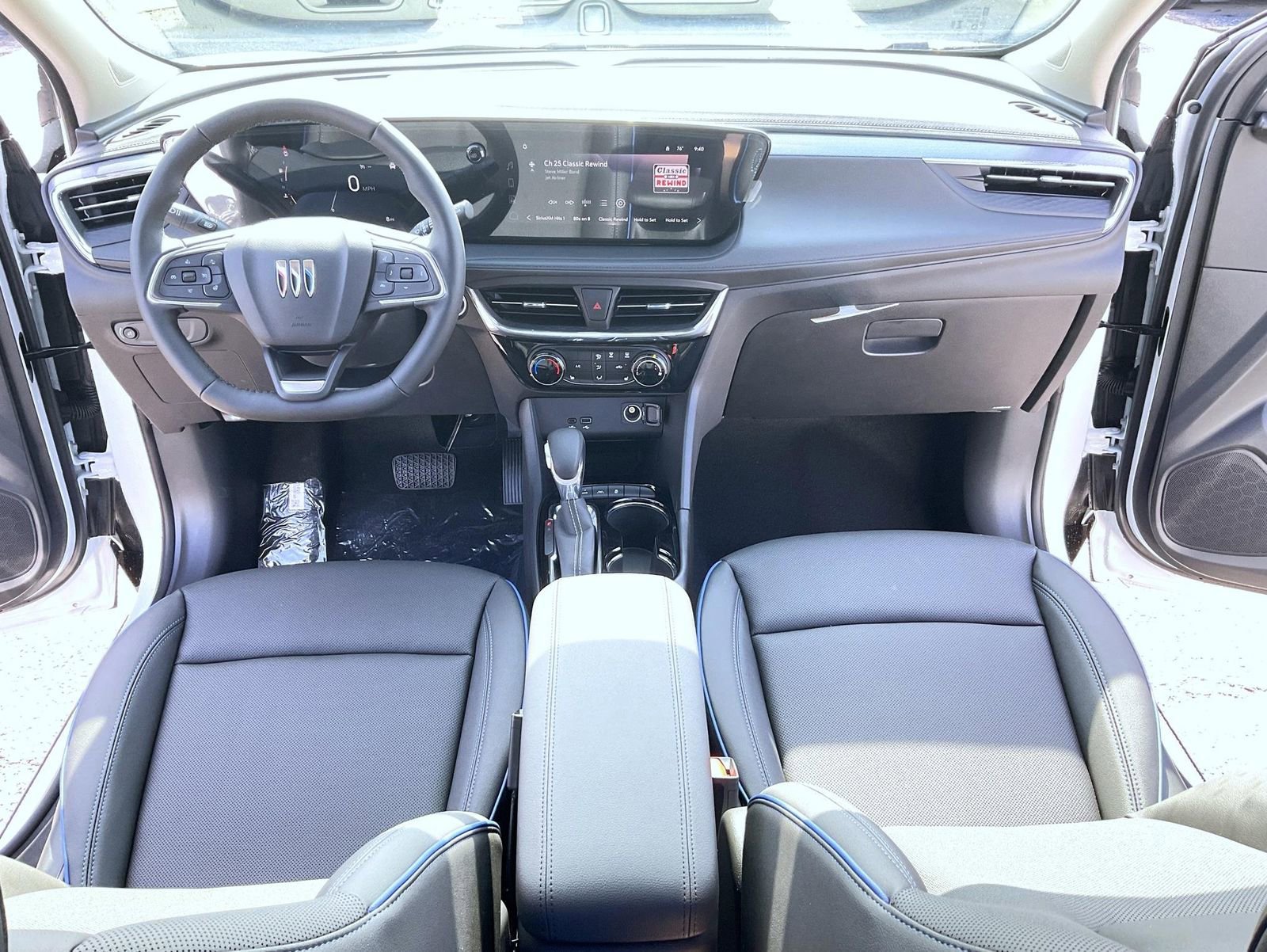 2026 Buick Encore GX Sport Touring - Photo 12