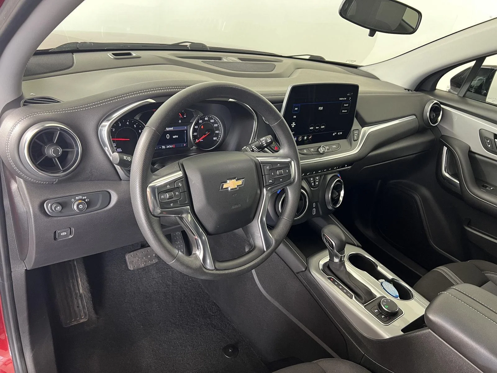 Used 2024 Radiant Red Tintcoat Chevrolet LT image 4
