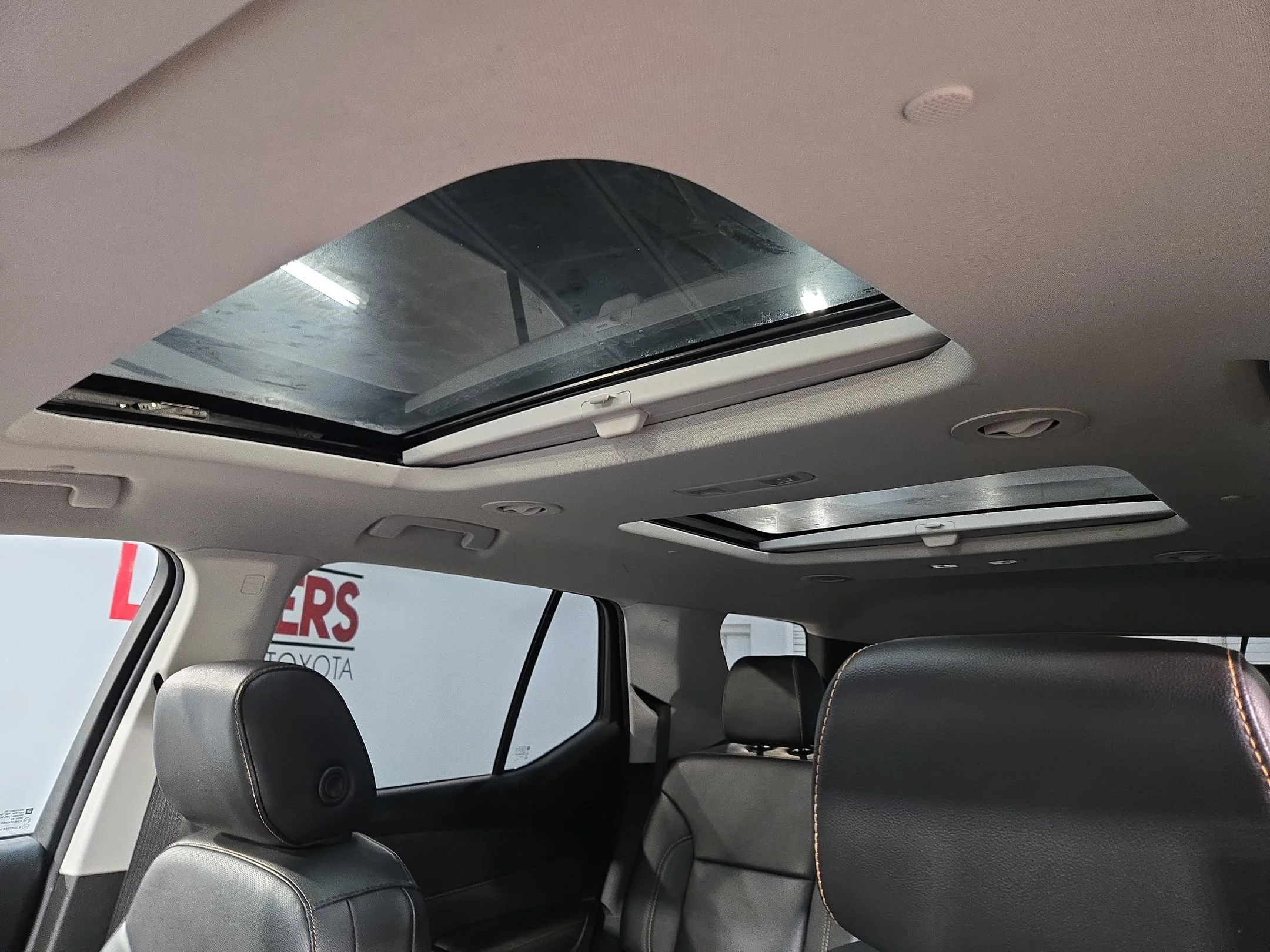 Used 2019 Summit White Chevrolet Premier image 25