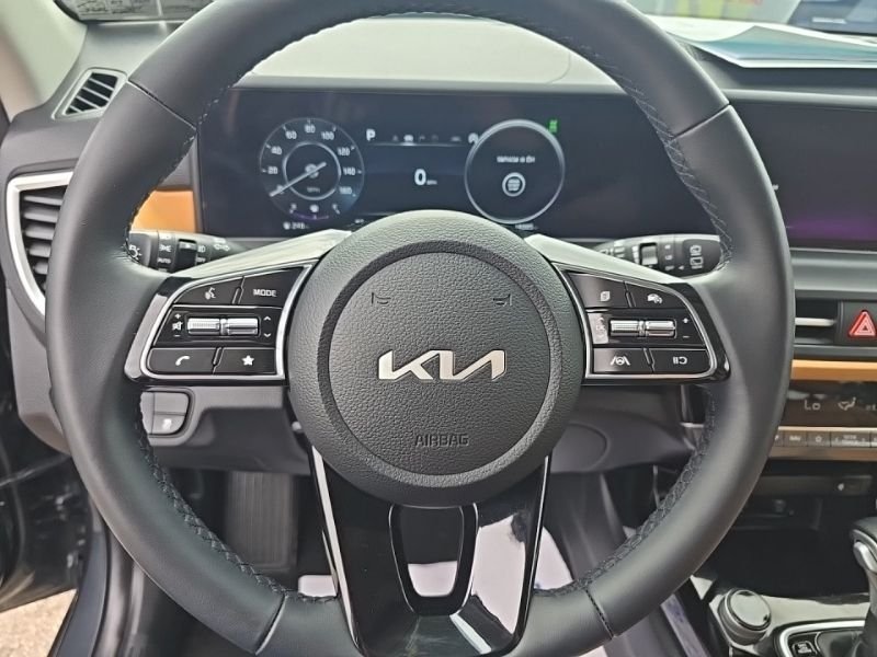 Used 2024 Gray Kia EX image 11