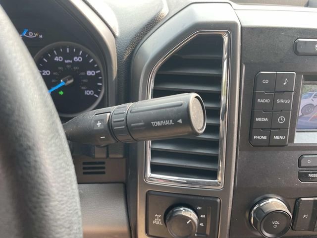 Used 2017 Blue Ford XLT image 33