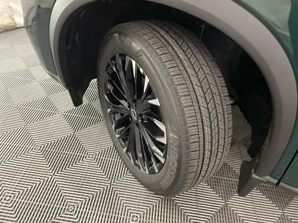 New 2026 Super Black Nissan SV image 29
