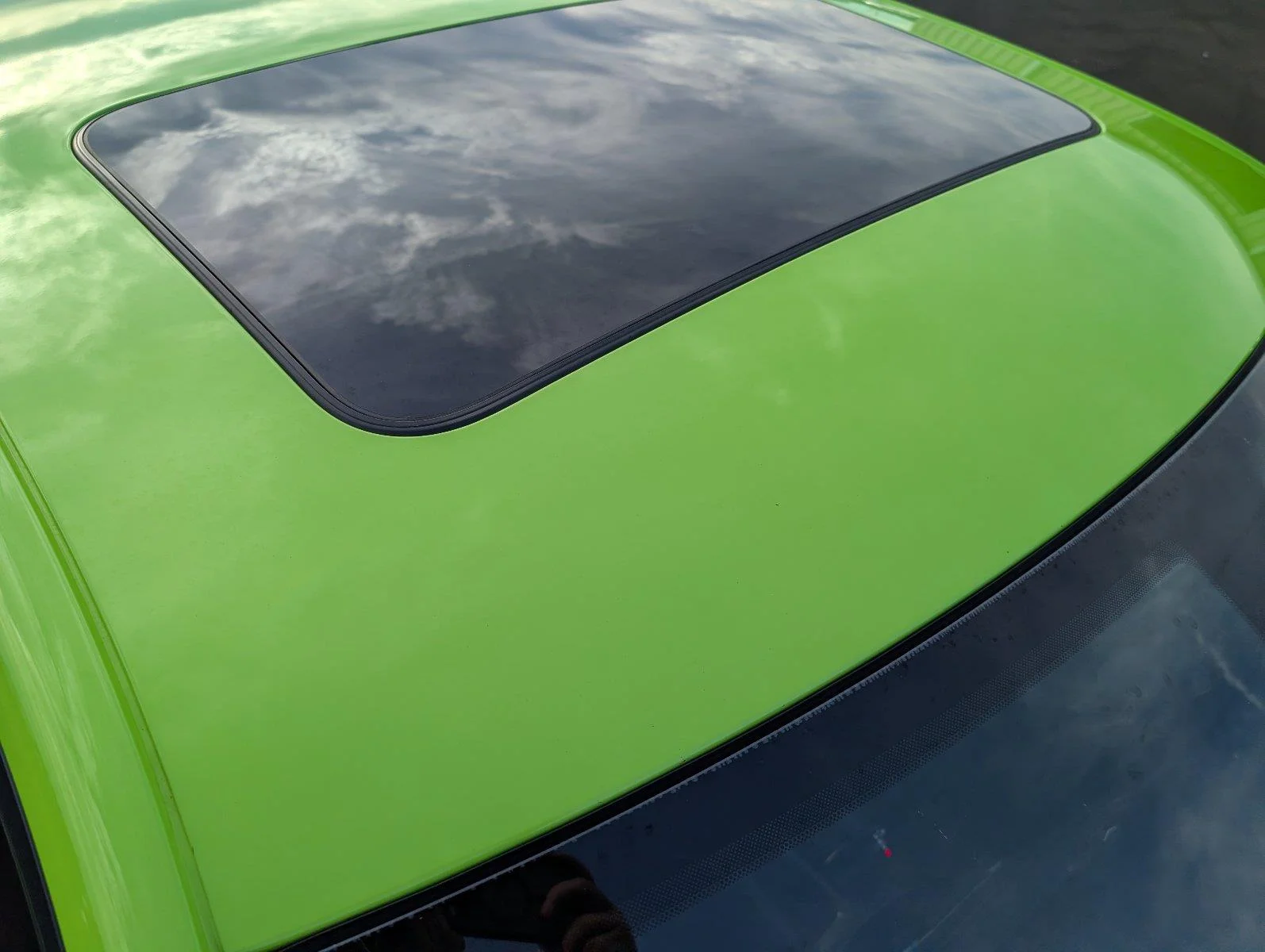 Used 2023 Sublime Metallic Clearcoat Dodge SXT image 40