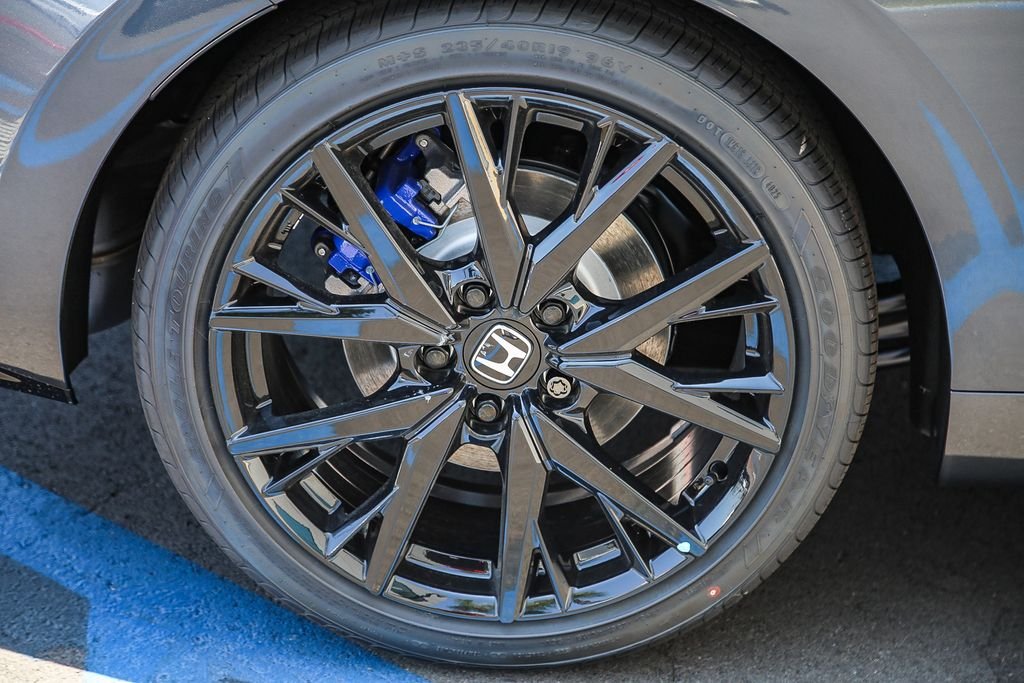 New 2026 Meteorite Gray Metallic Honda  image 9