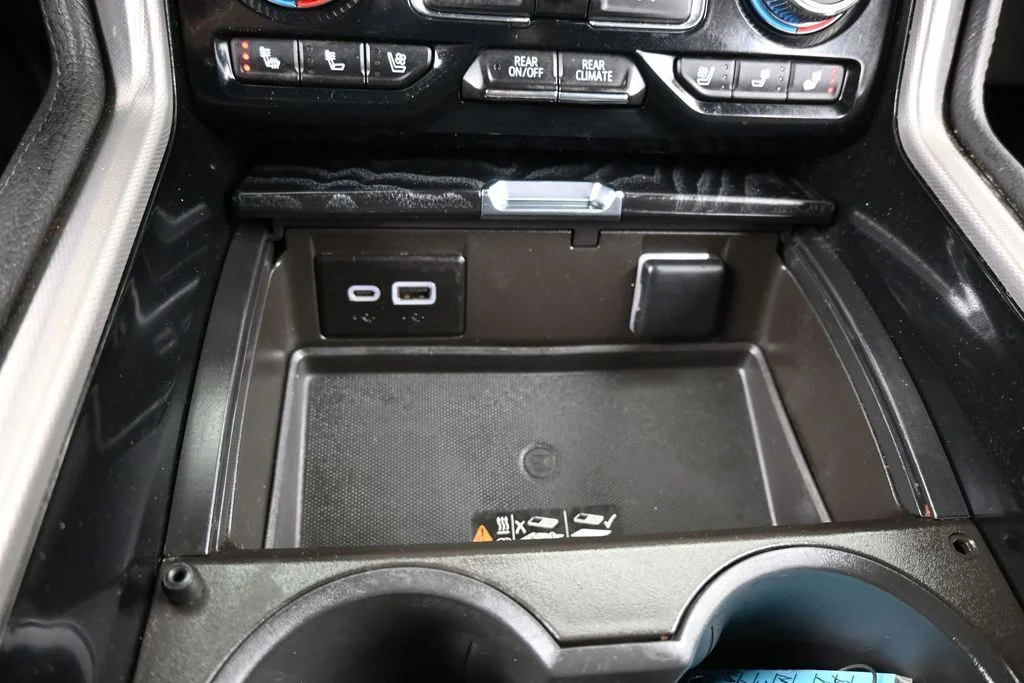 Used 2024 Sterling Metallic GMC Denali image 35