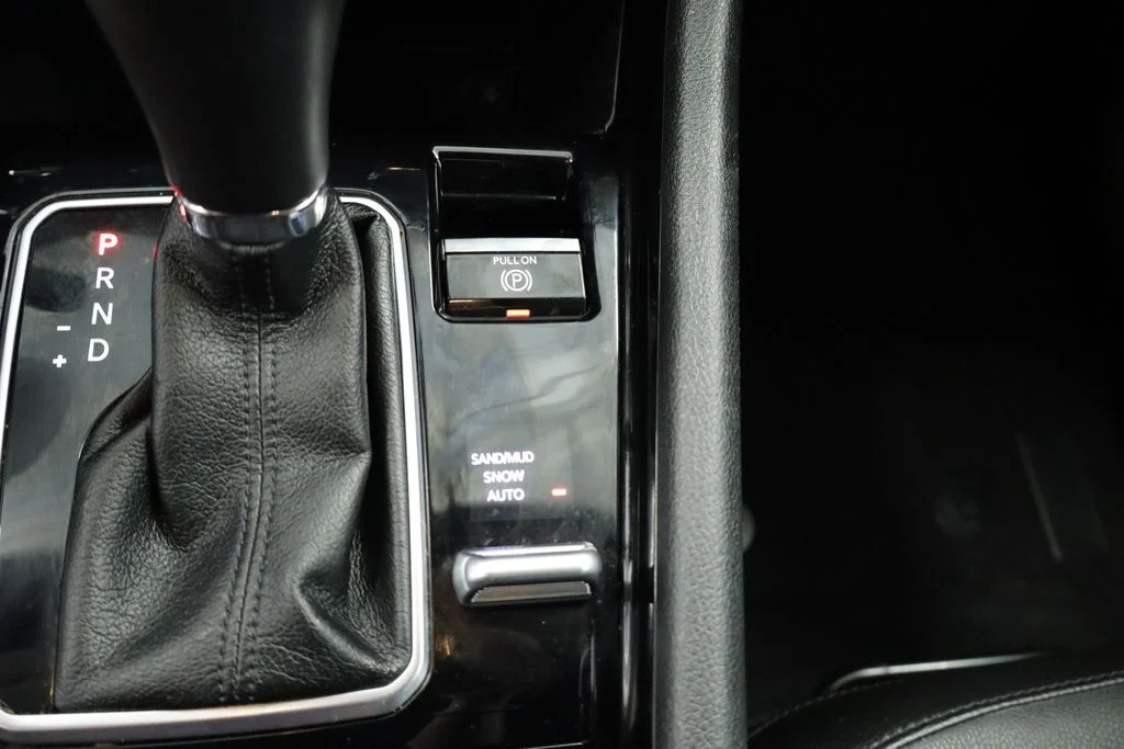Used 2023 Gray Jeep Limited image 34