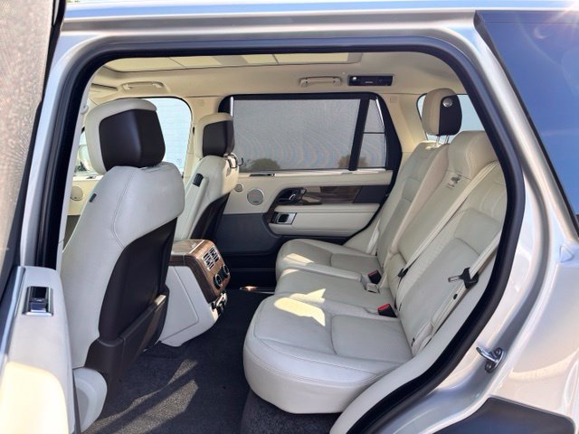 Used 2019 Aruba Premium Metallic Land Rover 5.0L V8 Supercharged image 9
