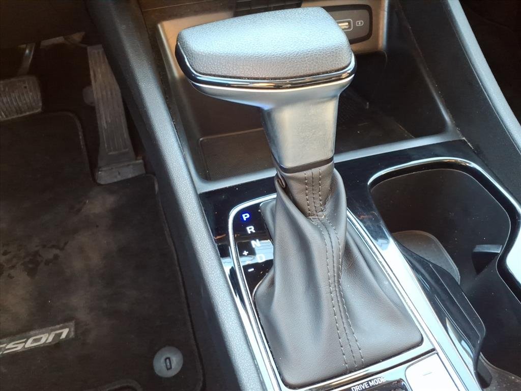 Used 2023 Shimmering Silver Metallic Hyundai SEL image 19