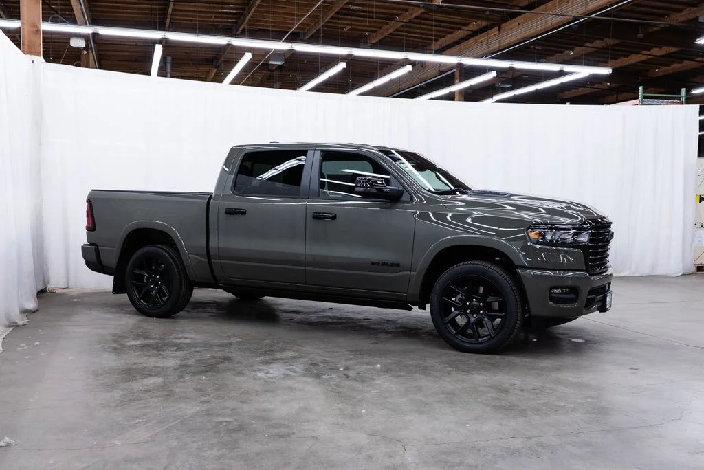 2026 RAM 1500 Laramie 4x4 Crew Cab 5'7's photo