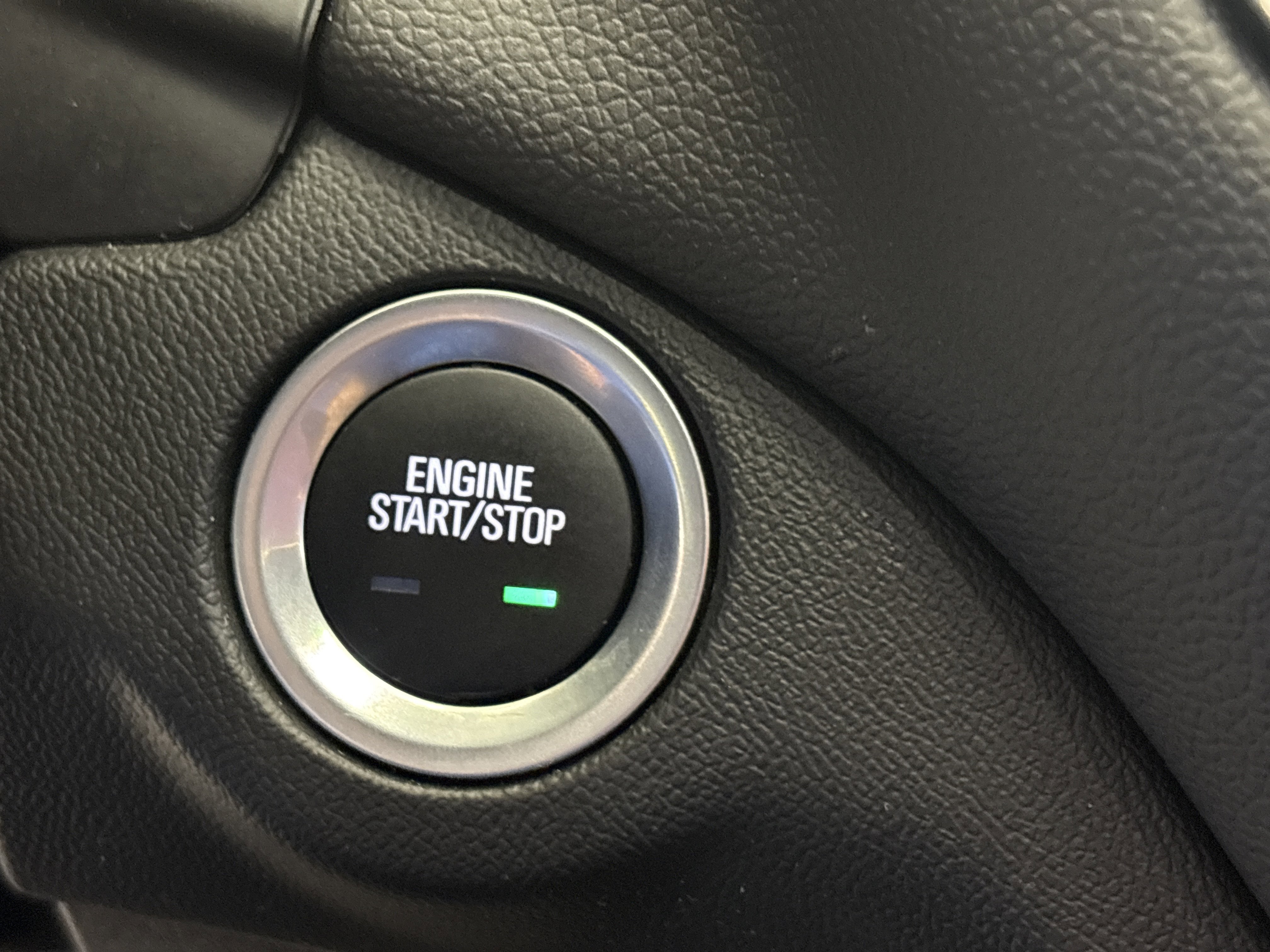Used 2024 Summit White Chevrolet LT image 23