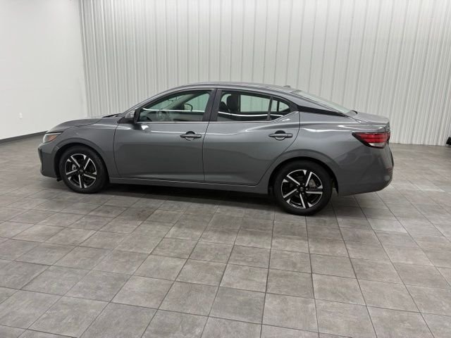 Used 2024 Gray Nissan SV image 6