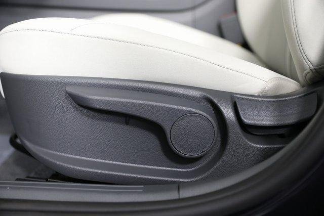 New 2026 Blue Hyundai SE image 49