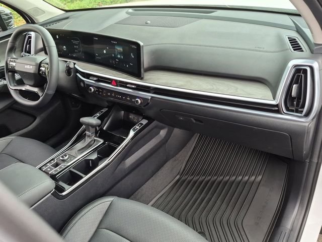 New 2026 Glacial White Pearl Kia X-Line SX AWD image 30