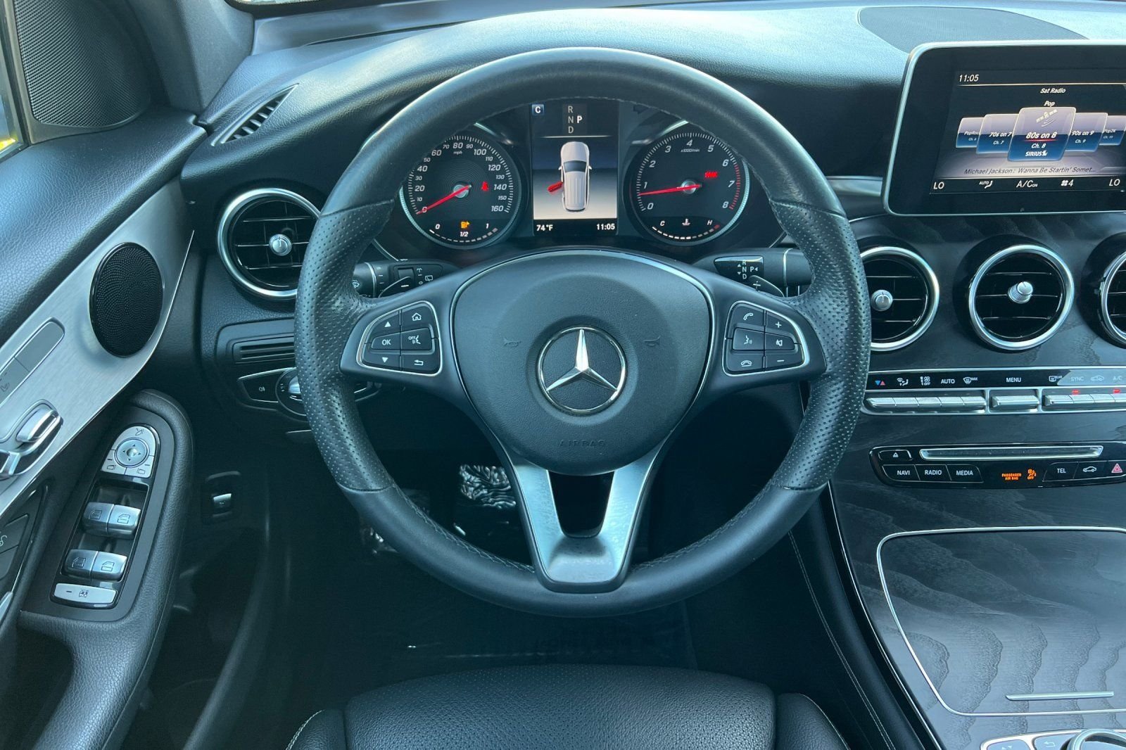 Used 2019  Mercedes-Benz 300 image 16