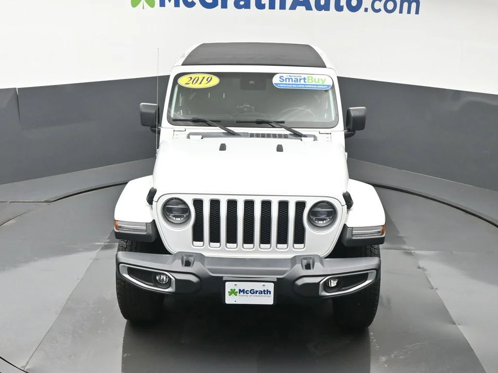 Used 2019 White Jeep Unlimited Sahara image 27