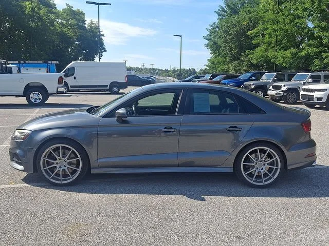 Used 2017 Gray Audi 2.0T Premium Plus image 5