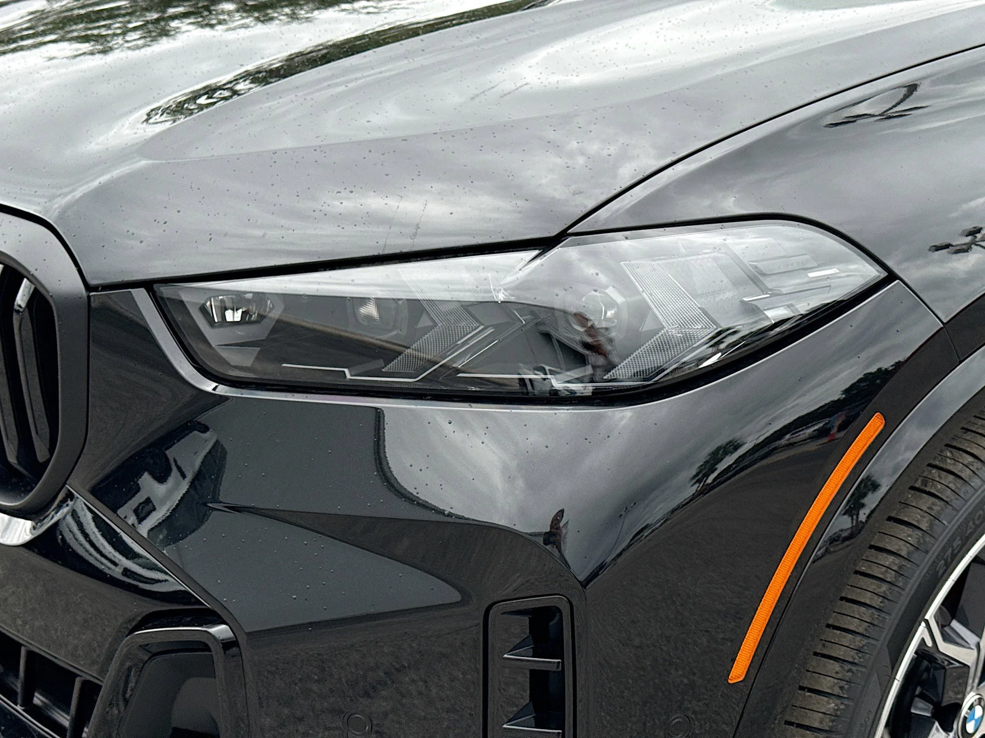 New 2026 Black Sapphire Metallic BMW xDrive50e image 9