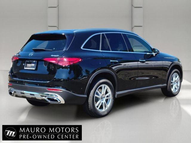 Certified Used 2023  Mercedes-Benz GLC 300 image 4