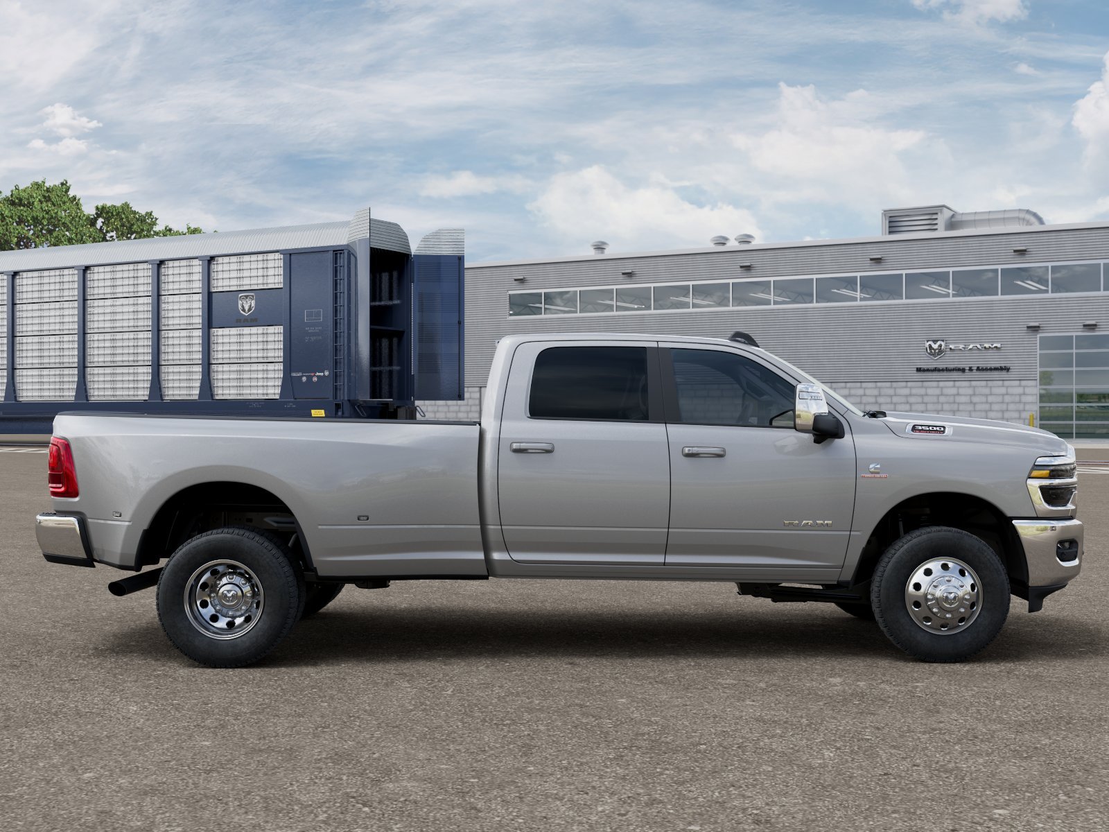 New 2027 Silver-Zynith Exterior Paint RAM LARAMIE image 12